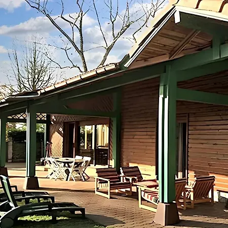 Ferienhaus Maison Charmante A Avec Vue Sur Le Lac.
