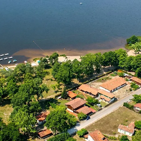 Maison Charmante A Avec Vue Sur Le Lac. * Vielle-Saint-Girons